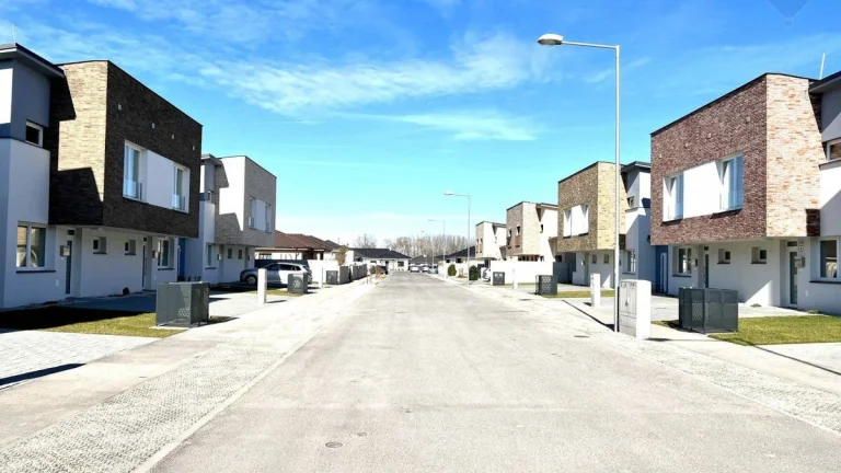 REZERVÁCIA Rodinný dom na predaj, Dunajská Streda, 4 izby,
