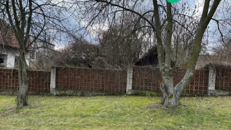 Stavební pozemek Hrochov