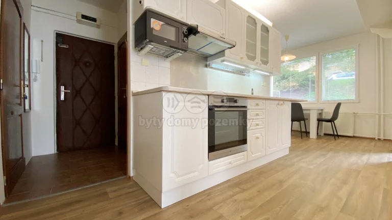 Pronájem bytu 3+1, 64 m², Dačice, ul. Máchova