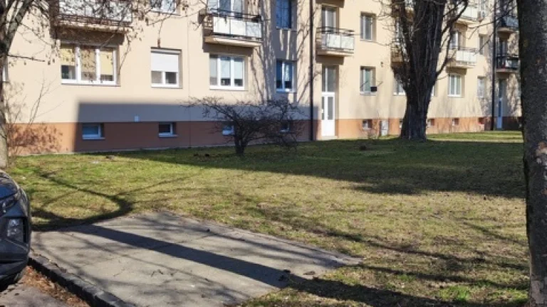 Presvetlený 3 izbový byt v tichej lokalite Ostredkov