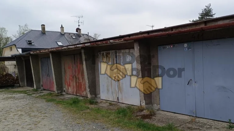 Prodej garáže na ul. Na Potůčkách, Valašské Meziříčí