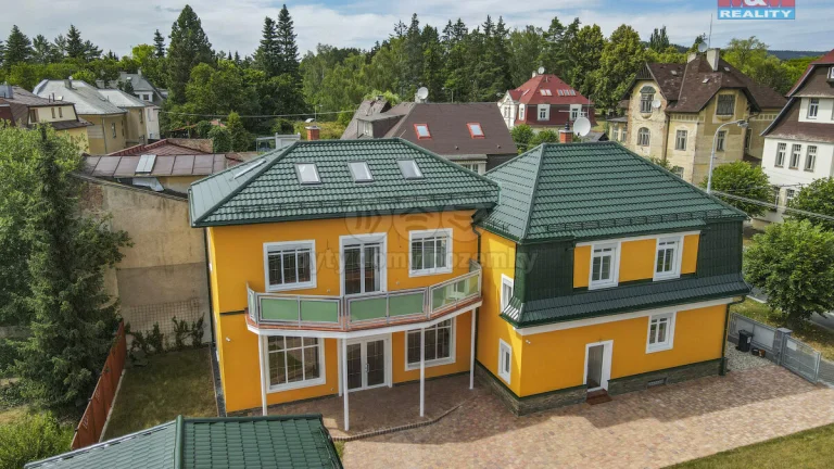 Prodej rodinného domu, 420 m², Mariánské Lázně, ul. Palackéh