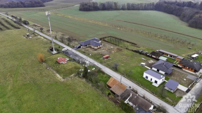 Prodej stavebního pozemku 884 m², Police u Valašského Meziří