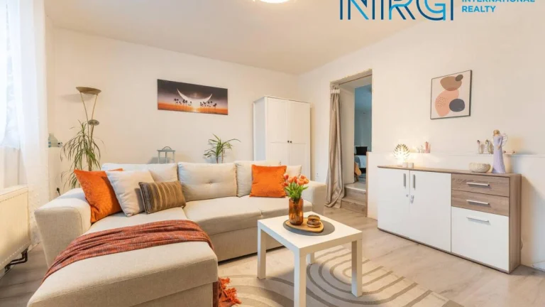 Prodej rodinného domu 111 m², pozemek 333 m², Nádražní, Cerh