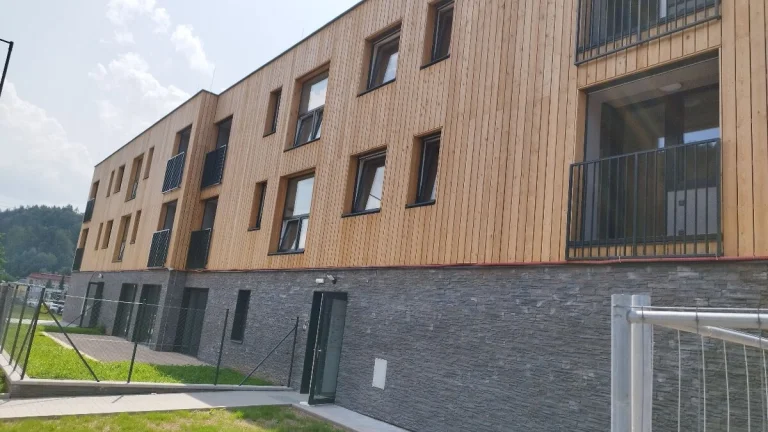 APARTMÁN 2+KK SVOBODA NAD ÚPOU KRKONOŠE HYPO 2,49%