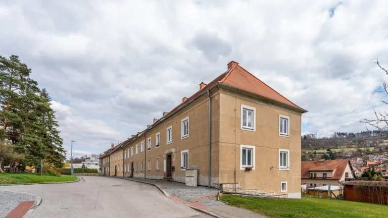 Prodej OV bytu 3+1, 81 m2, byt se zahradou a garáží, Horní B