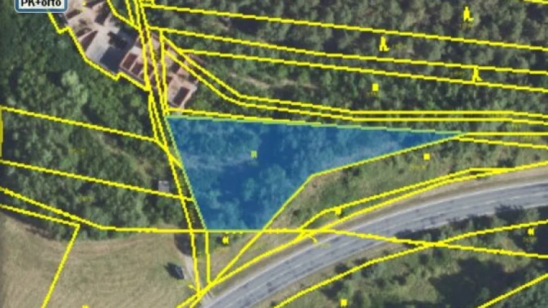 Prodám pozemek 2031m2 Lužná u Rakovníka