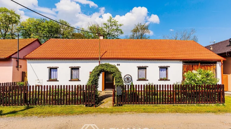 Prodej rodinného domu Břežany, okres Znojmo, ev.č. 00250
