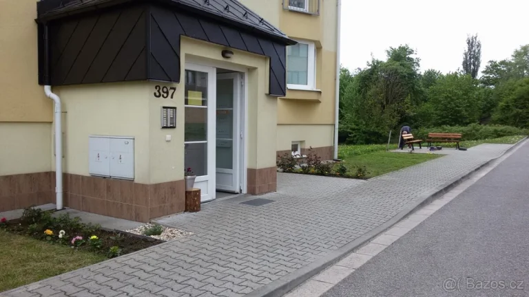 Nabízíme pronájem pěkného bytu 2+kk v Polici nad Metují