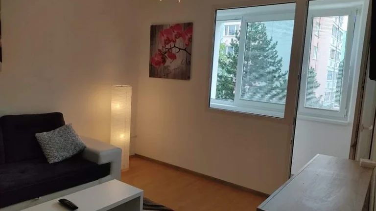 vymením byt 2 za 3 izbový