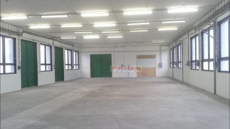 ID 3075 Prenájom: skladová hala 3 x 396 m2, Bytča
