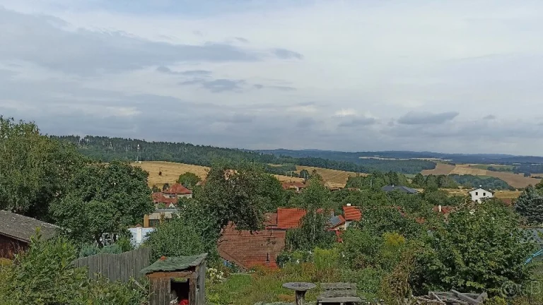 Stavební pozemek v obci Lipůvka, CP 1095 m2