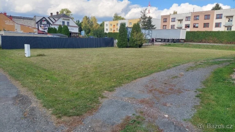 Stavební parcela, zahrada, pozemek - 781m2 (2560kč/m2)