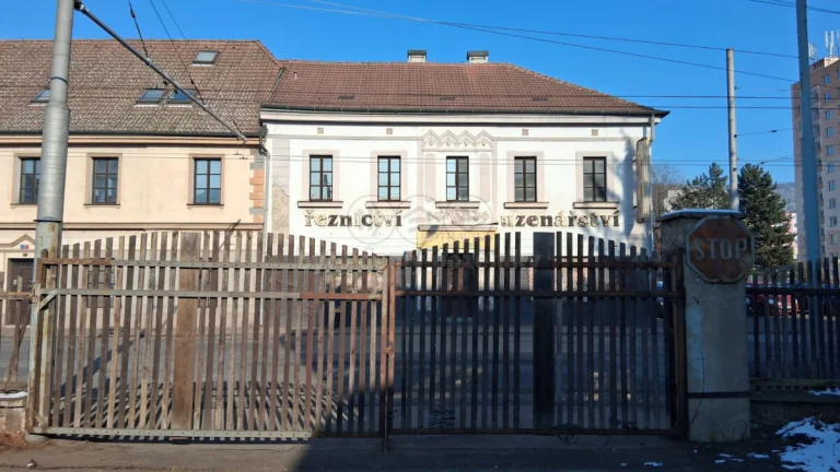 Pronájem skladu, 124 m², Ústí nad Labem, ul. Drážďanská