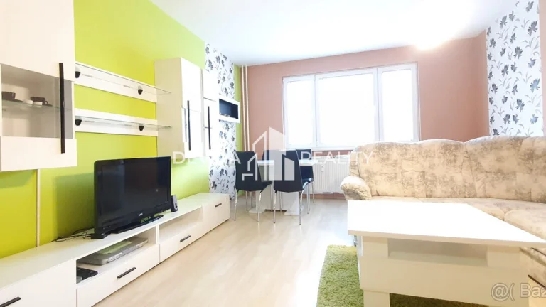 Na prenájom 3 izbový byt BB - Radvaň