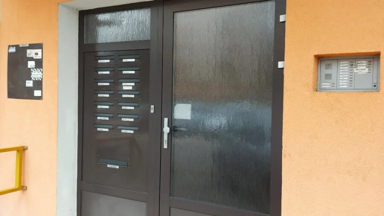 Na predaj 2-izbový byt s balkónom v meste Lučenec