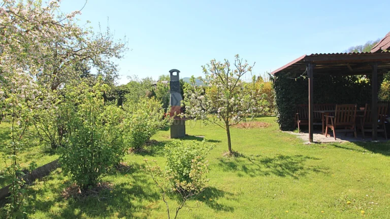 Prodej zahrady, 400 m², Česká Lípa, ul. Boženy Němcové