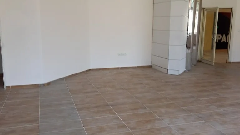 Prenájom - obchodné priestory - Žilina, Vlčince II.