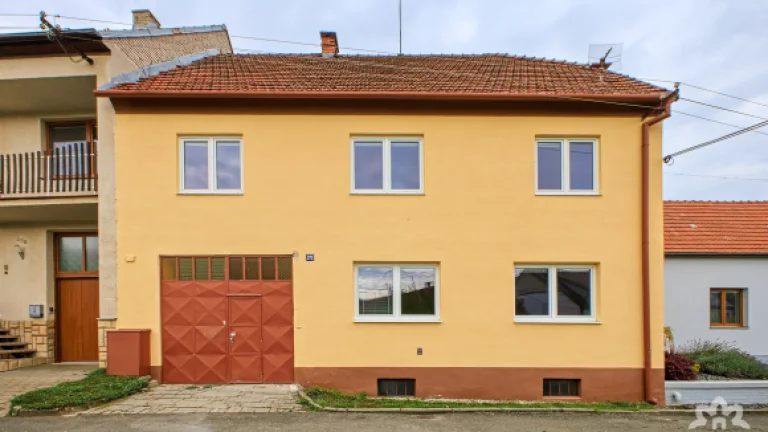 Prodej rodinného domu, 391 m², Strání