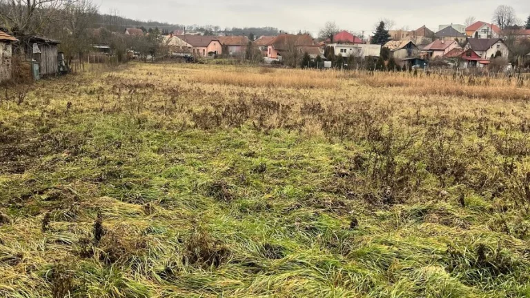 Lukratívne stavebné pozemky pre rodinné domy - 3x, Santovka