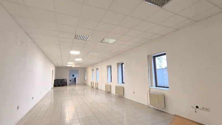 PRIEMYSELNÝ AREÁL NA PREDAJ/ PRENÁJOM NOVÁ STRÁŽOKR. KOMÁRNO