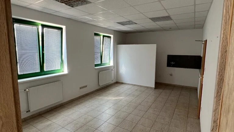 Priestory na prenájom v Dolnom Kubíne