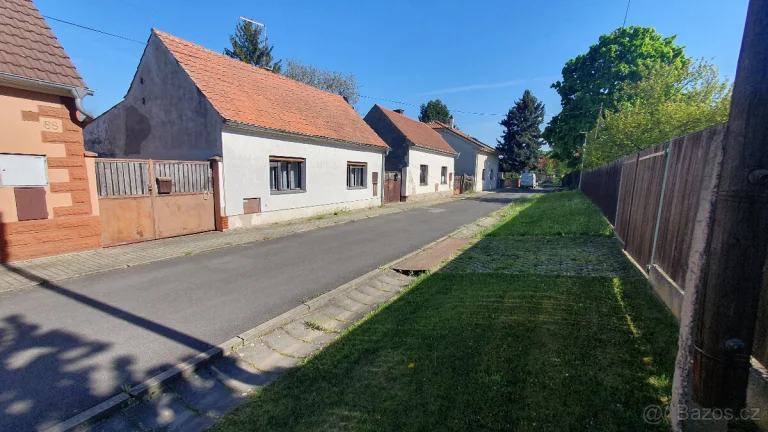 Prodej RD 4+2,garáž,vejminek, poz.771m2, Židovice u RCE