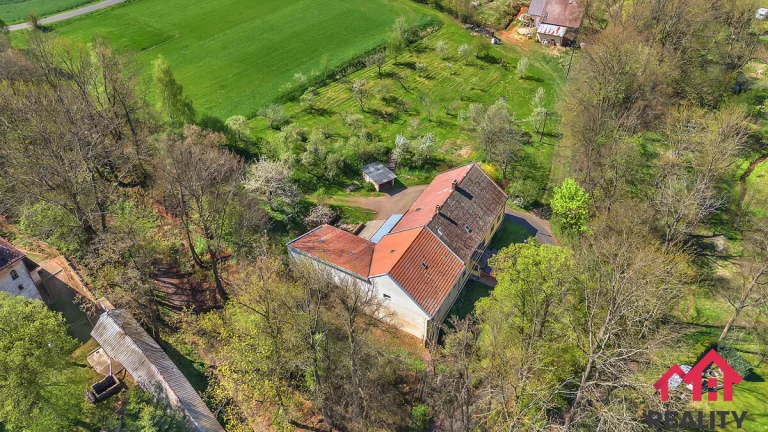Prodej RD 5+1, garáž, dílna CP 6.084 m², Boršov u Moravské T