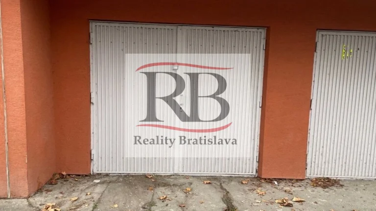 Predaj garáže v Dúbravke na Beňovského ulici
