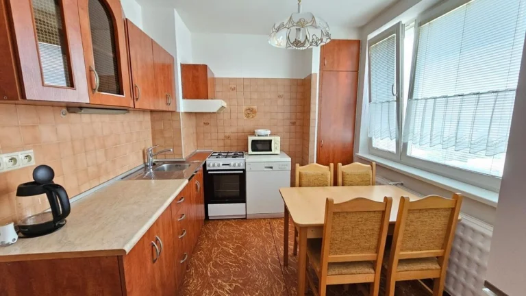 VIVAREAL BEZBARIÉROVÝ 3-izb. byt, zateplený BD, balkón - lo