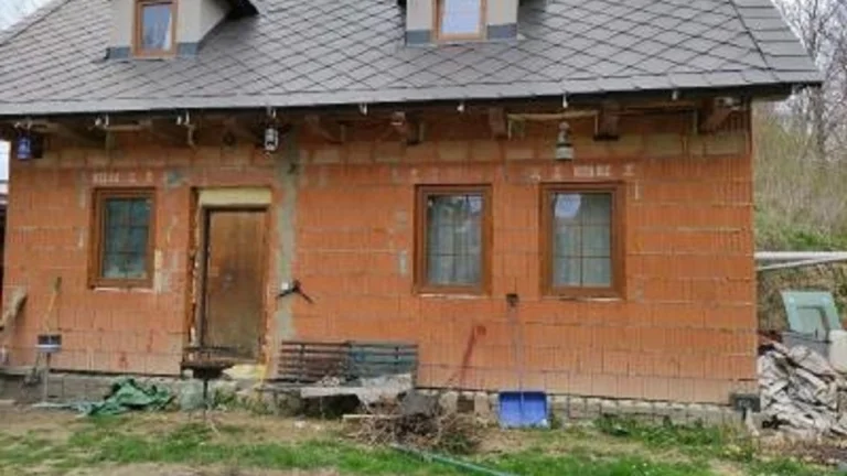 Prodej rozestavěného rodinného domu Čakovice u Radouně