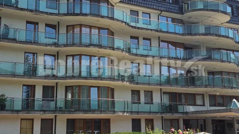 Nadštandardné bývanie - APARTMAN 62m2 v komplexe KRISTOFF P
