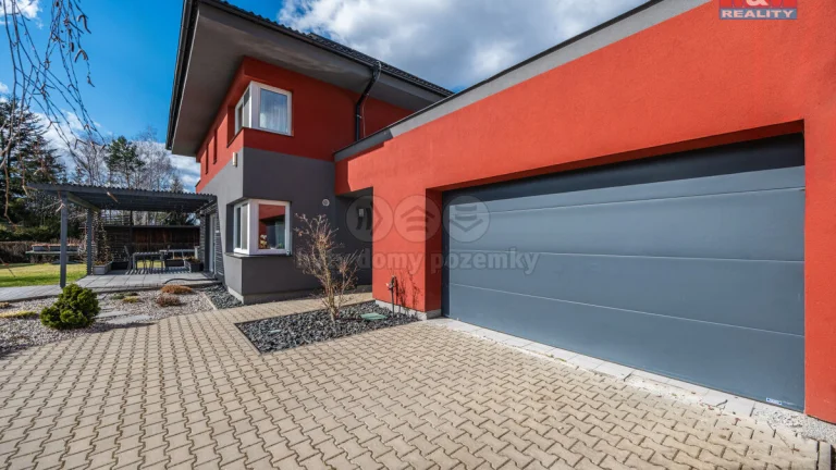 Prodej rodinného domu, 220 m², Horoušany, ul. Diamantová