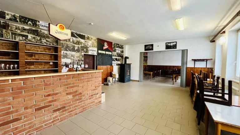 Pronájem komerční Restaurace, 248㎡
