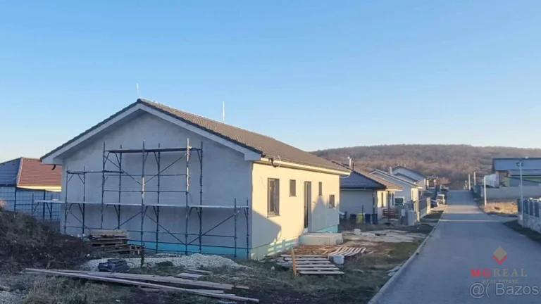 Novostavba 4 izbového rodinného domu - Kynek, Nitra