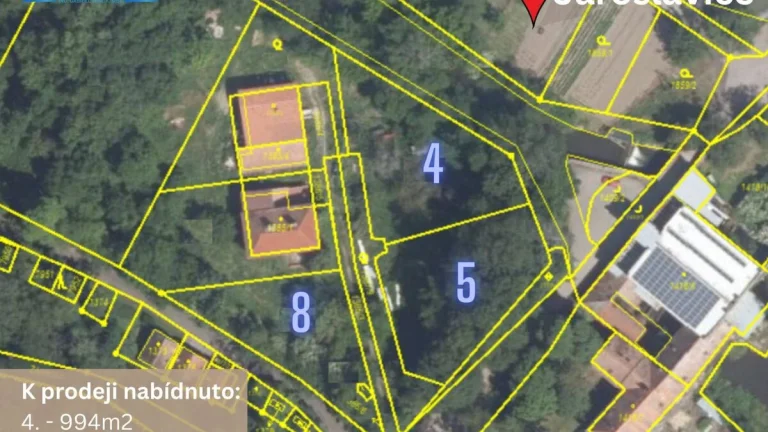Prodej 3 stavebních pozemků, oblast pod zámkem, obec Jarosla