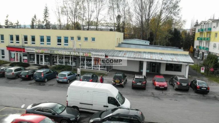 Priestory za OC Výkrik v Poprade na prenájom, 21-60 m2