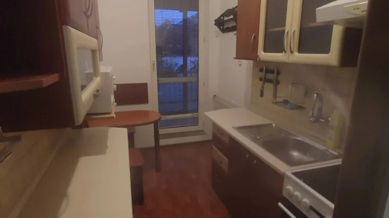 Dam do prenajmu 2-izbovy byt v Obci Ladce