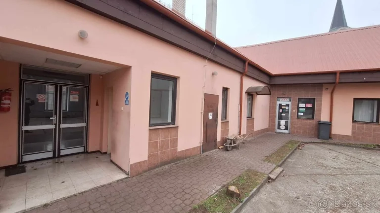 PRENÁJOM-administratívnej budovy, skladových priestorov
