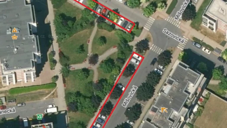 Pronájem, ostatní/garážové stání, 14 m2, Míšovická 454/6, Zl