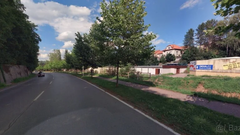 Pronájem Garáže Vlašim - Na Potoce