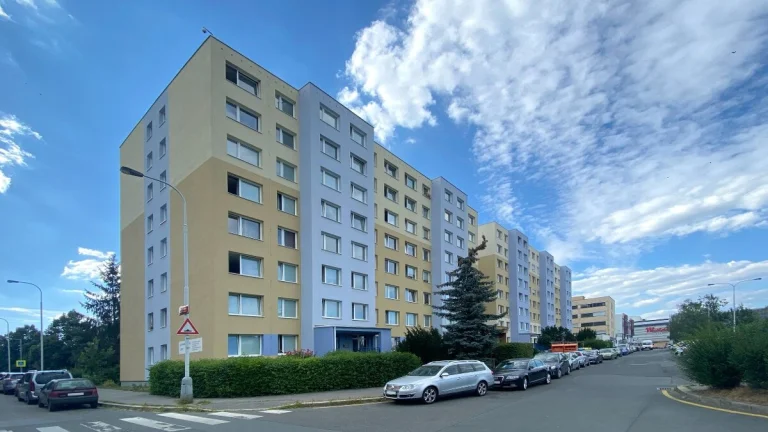pronájem 2+kk (36 m²), ul. Hráského, Praha - Chodov,panel