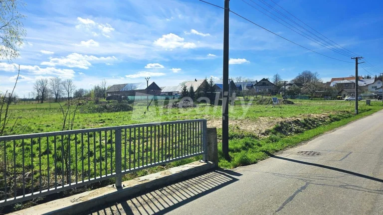 Prodej stavebního pozemku, Lhotka, ev.č. 02146