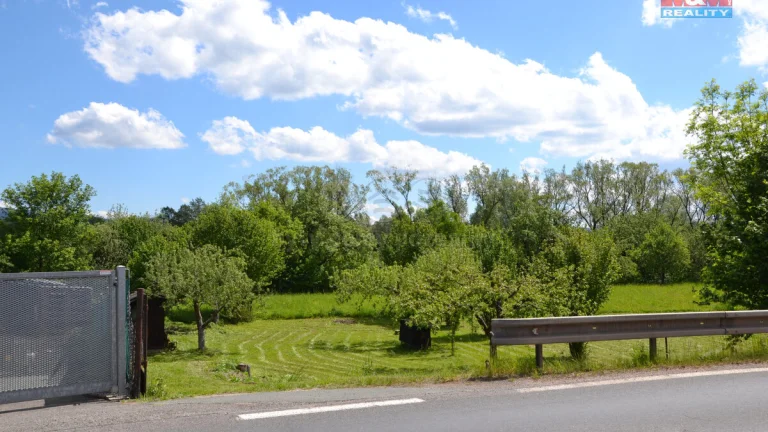 Prodej pozemku k bydlení, 705 m², Náchod