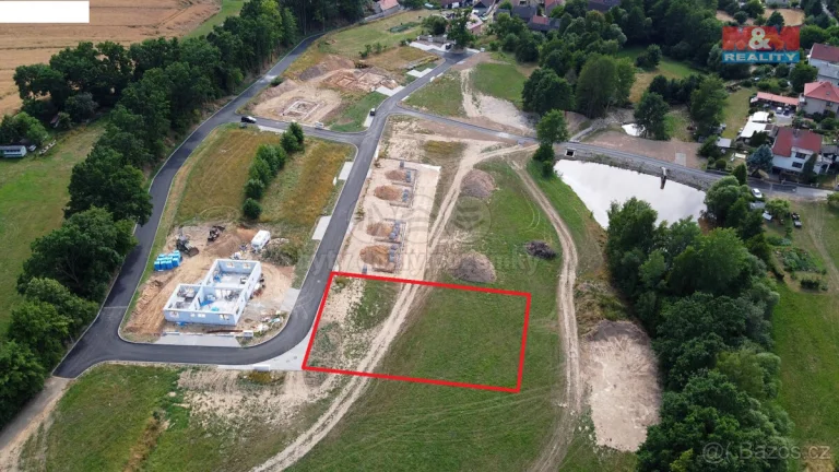 Prodej pozemku k bydlení, 1069 m², Louňovice pod Blaníkem