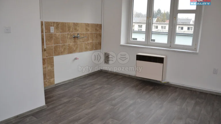 Prodej bytu 1+1, 40 m², Náchod, ul. Nerudova