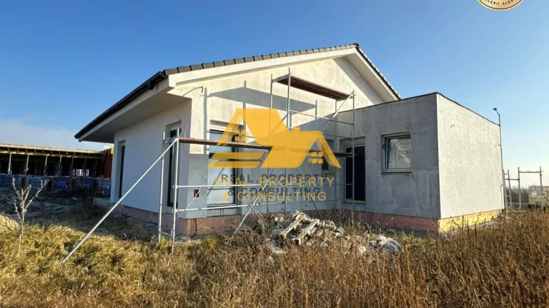 Predám novostavbu rodinného domu s garážou vo Dvoroch nad Ži