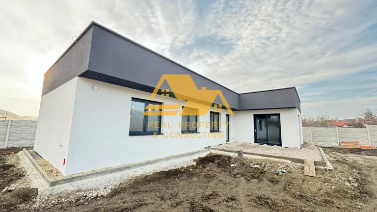 Predám 4 izbovú novostavbu rodinného domu v obci Žihárec
