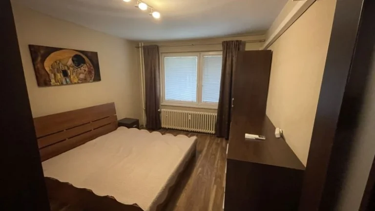 2-iz. byt Stred, kompl. rekonštrukcia, 62 m2.