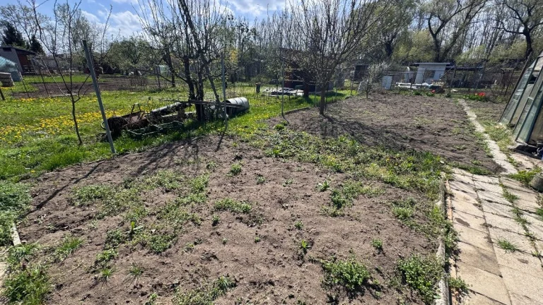 Prodej zahrady 220 m², ul. Nábřeží, Hulín.